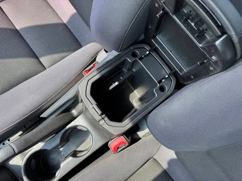 Used 2014 Chevrolet Cruze LT w/ All-Star Edition FWD image 20
