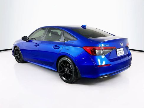 Used 2022 Honda Civic Sport image 4