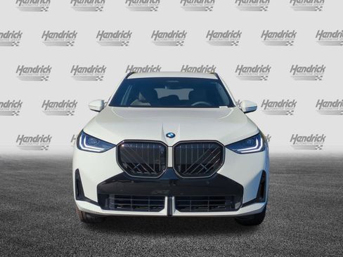 Used 2026 BMW X3 xDrive30i w/ Premium Package AWD/4WD image 3
