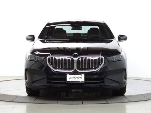 Used 2024 BMW 540i xDrive AWD/4WD image 2