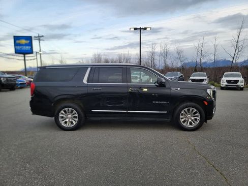 Certified 2024 GMC Yukon XL Denali image 6