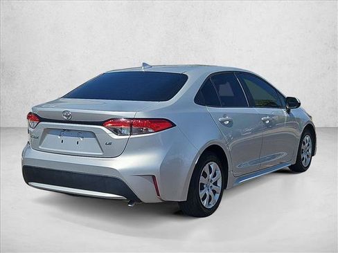 Used 2020 Toyota Corolla LE w/ Carpet Mat Package (TMS) FWD image 7