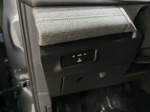 New 2026 Volkswagen Tiguan S FWD image 35