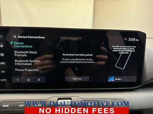 Used 2025 Kia K4 GT-Line w/ GT-Line Sunroof Package FWD image 25