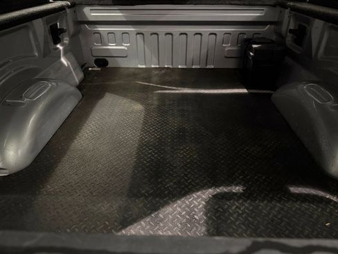 Used 2015 Ford F150 XLT w/ Equipment Group 301A Mid image 5