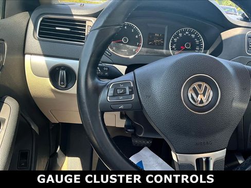 Used 2014 Volkswagen Jetta SE FWD image 5