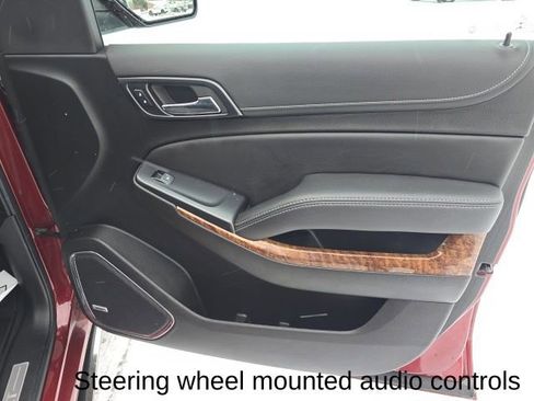 Used 2020 Chevrolet Suburban Premier image 38