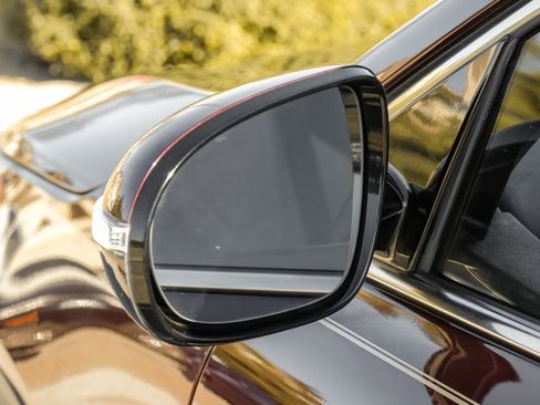 Used 2017 Kia Sorento LX w/ LX Convenience Package image 46