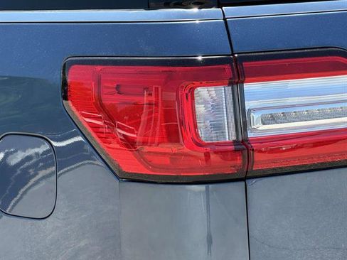 Used 2020 Lincoln Navigator Reserve w/ Luxury Package AWD/4WD image 9