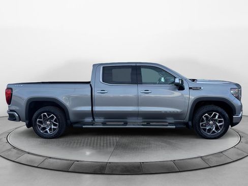 New 2025 GMC Sierra 1500 SLT w/ SLT Premium Plus Package AWD/4WD image 4