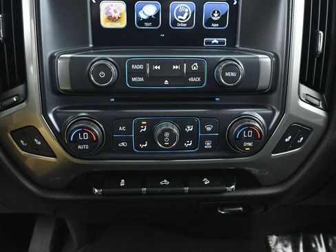 Used 2018 Chevrolet Silverado 1500 LT w/ Rally 2 Edition image 32