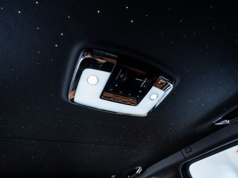 Used 2022 Rolls-Royce Cullinan Black Badge image 59