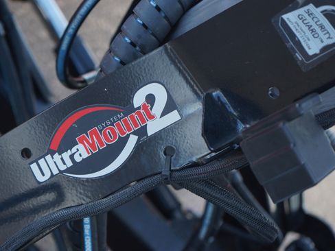 Used 2017 RAM 2500 Tradesman w/ Chrome Appearance Group image 30