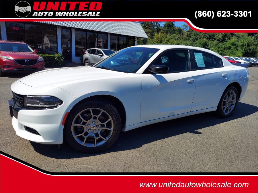 Used 2017 Dodge Charger SXT w/ AWD Plus Group image 1