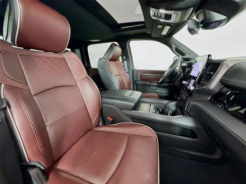 Used 2025 RAM 2500 Limited image 16