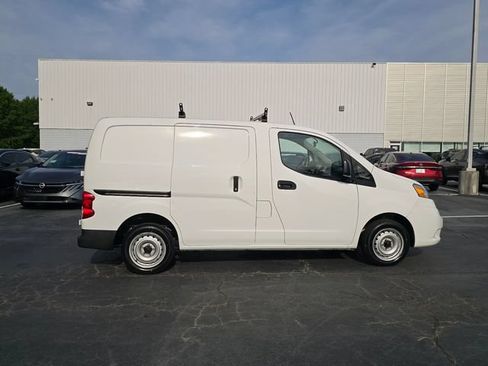 Used 2020 Nissan NV200 S w/ Back Door Glass Package FWD image 2