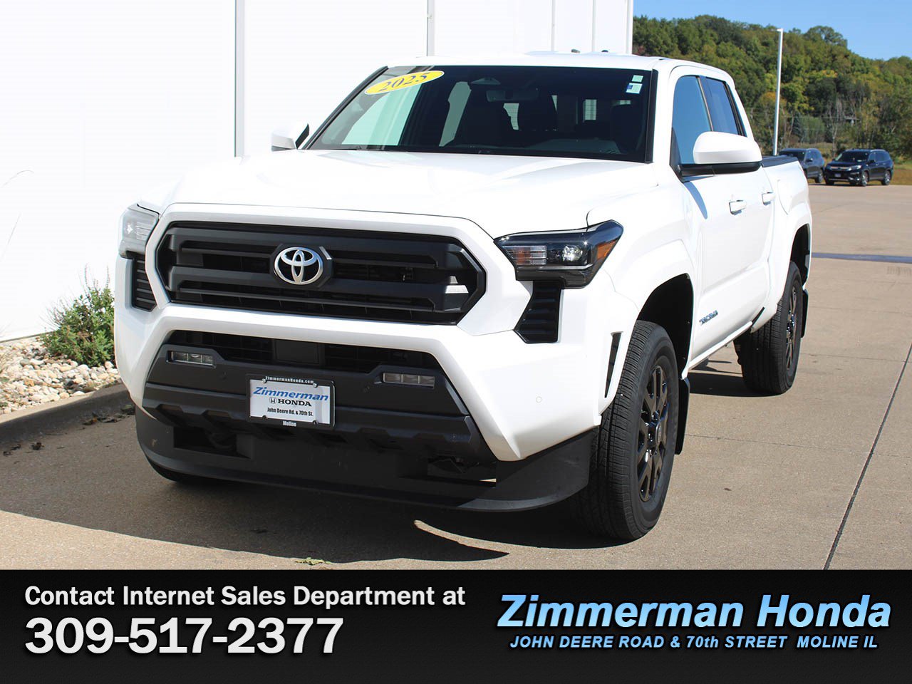 Used 2025 Toyota Tacoma SR5 w/ SR5 Upgrade Package AWD/4WD image 23