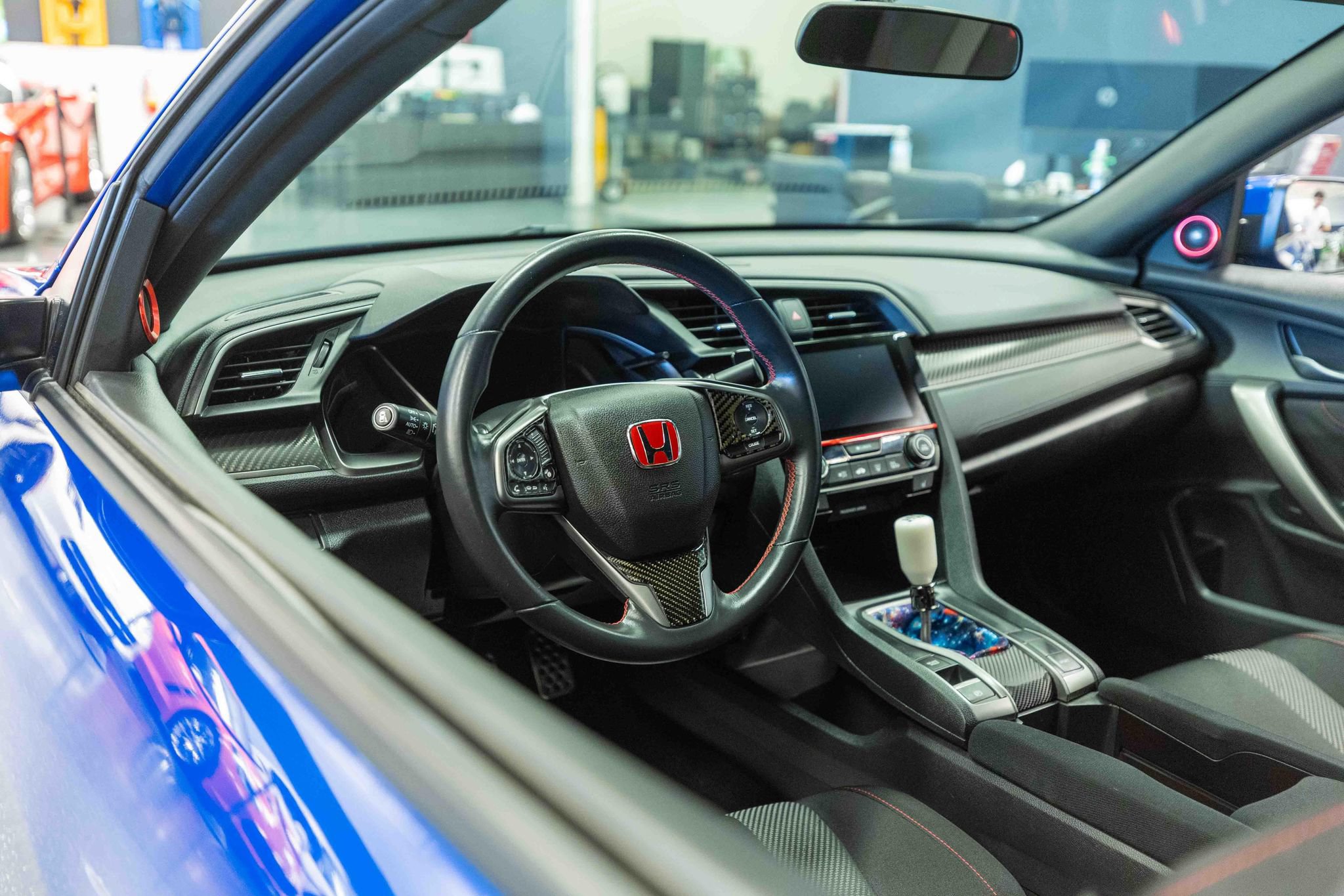 Used 2018 Honda Civic Si image 9