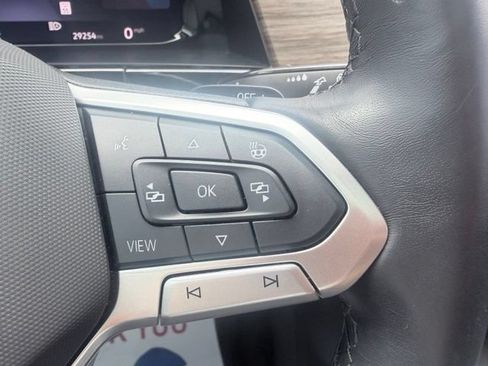 Used 2024 Volkswagen Atlas SEL Premium R-Line AWD/4WD image 11