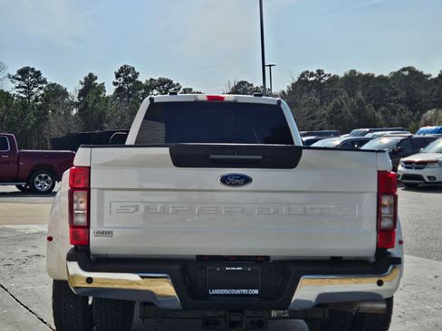 Used 2020 Ford F350 Lariat w/ Lariat Ultimate Package image 6