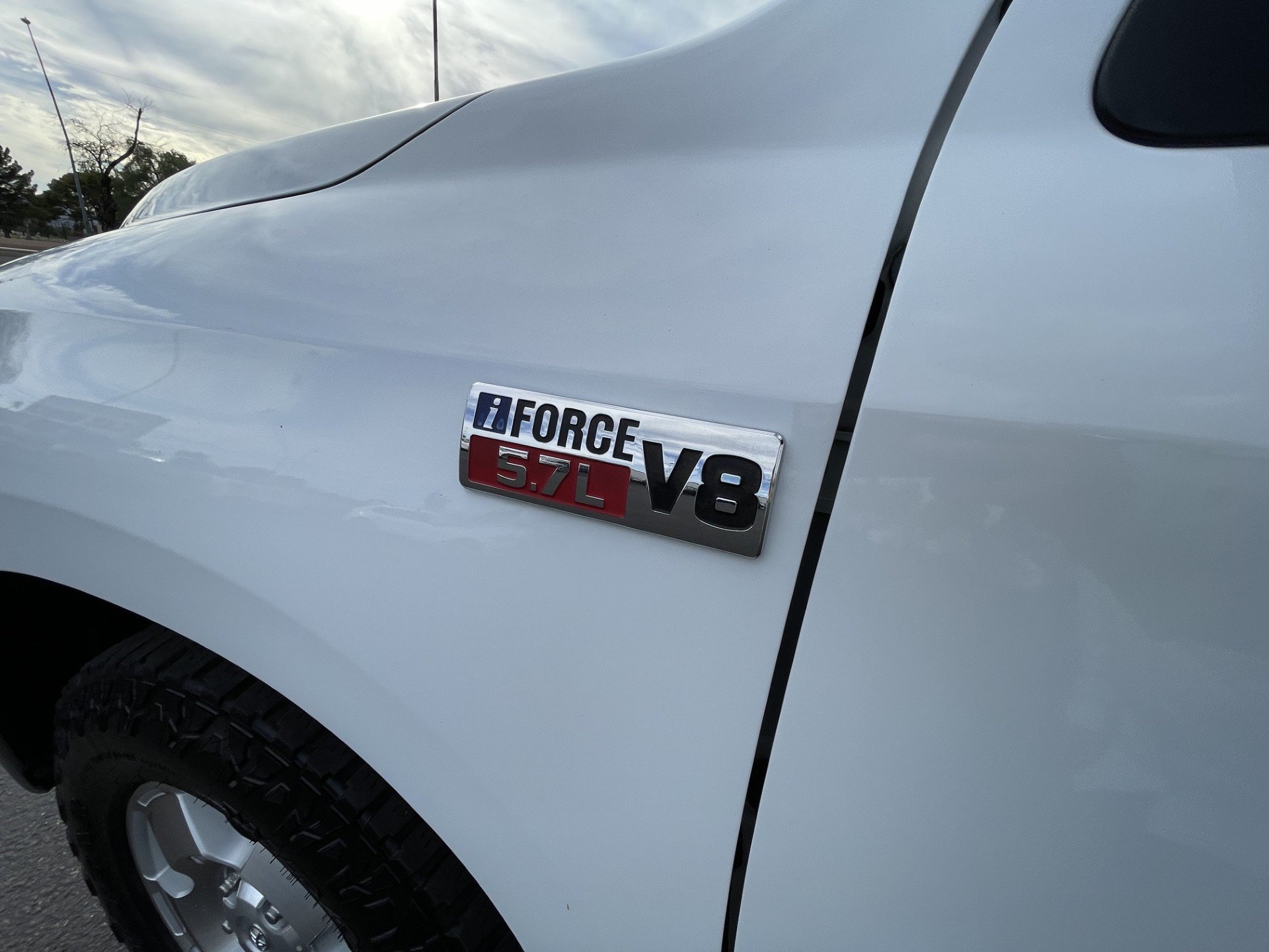 Used 2013 Toyota Tundra 4x4 Double Cab w/ TRD Off-Road Pkg image 10