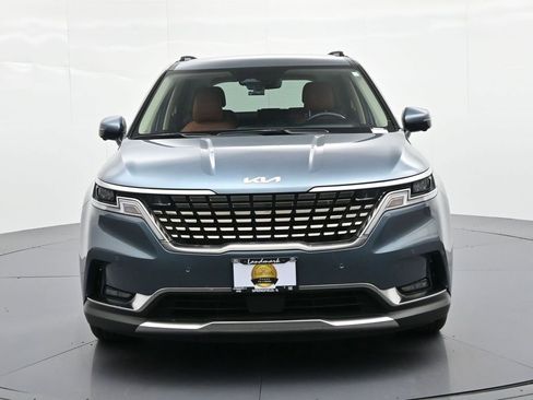 Used 2023 Kia Carnival SX FWD image 3