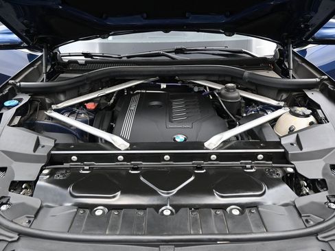 Used 2023 BMW X5 xDrive40i w/ Premium Package image 41