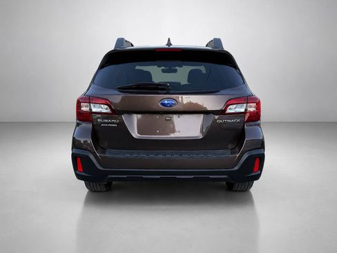 Used 2019 Subaru Outback 2.5i Premium AWD/4WD image 4