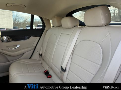 Used 2017 Mercedes-Benz GLC 300 GLC 300 Coupe image 22