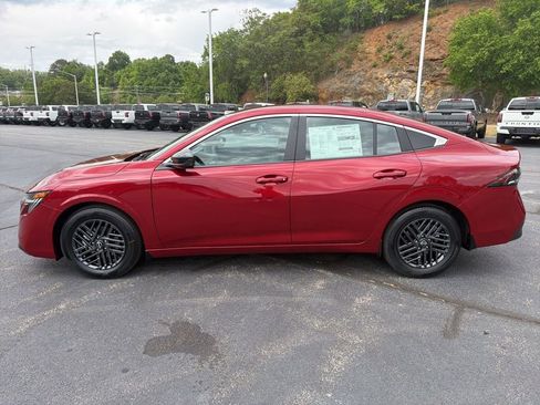 New 2026 Nissan Sentra SV w/ SV Convenience Package FWD image 2