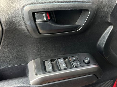 Used 2023 Toyota Tacoma SR5 image 10