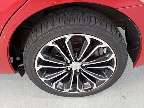 Used 2015 Toyota Corolla S image 29