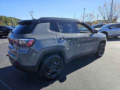 Used 2024 Jeep Compass Trailhawk image 5