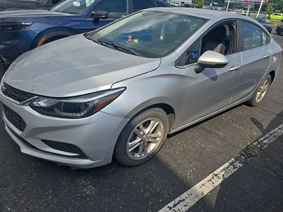 Used 2017 Chevrolet Cruze LT