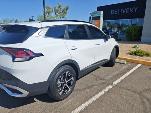 Certified 2025 Kia Sportage EX w/ Premium Package FWD image 14