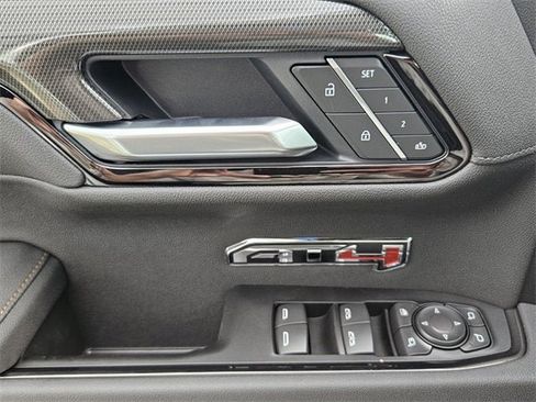 New 2026 GMC Sierra 1500 AT4 w/ AT4 Premium Package image 17