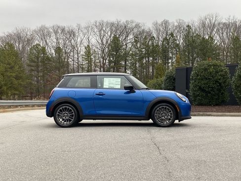 New 2026 MINI Cooper 2-Door Hardtop image 5