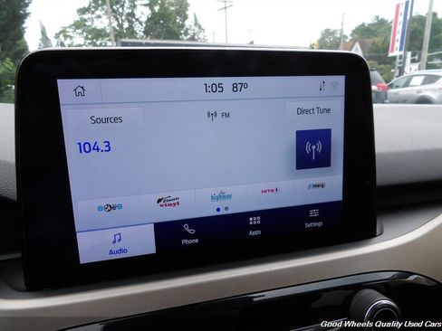 Used 2021 Ford Escape SE w/ Cold Weather Package FWD image 18