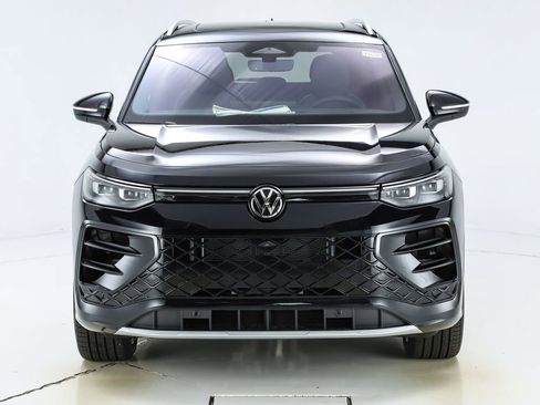 New 2026 Volkswagen Tiguan SEL R-Line AWD/4WD image 55
