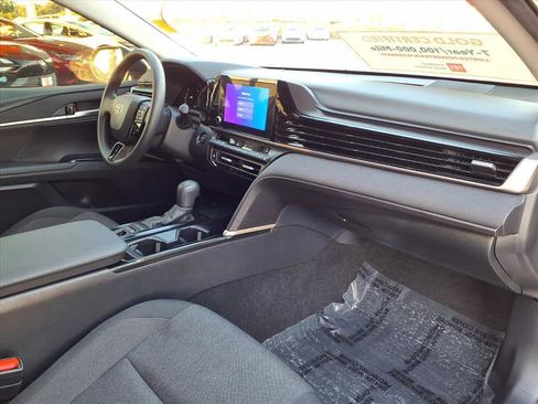 Certified 2025 Toyota Camry LE image 23