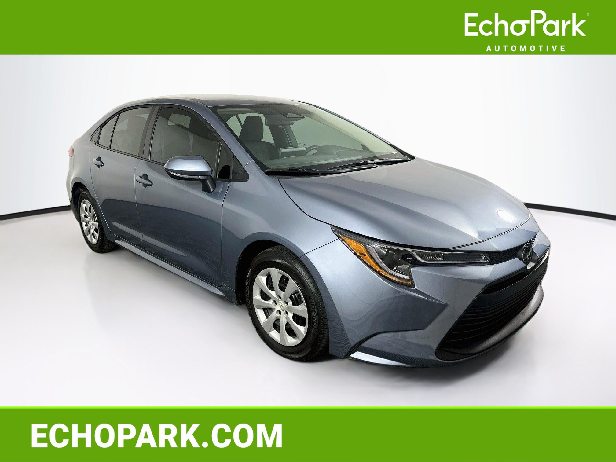 Used 2026 Toyota Corolla LE FWD image 1