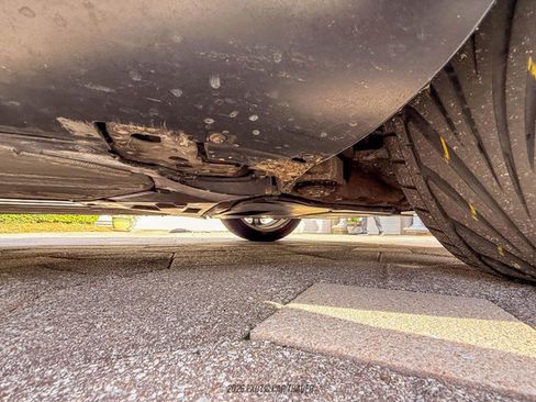 Used 1998 Porsche 911 Carrera image 91