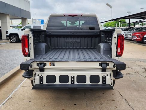 New 2026 GMC Sierra 1500 AT4 w/ AT4 Premium Package AWD/4WD image 50