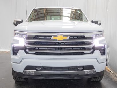 New 2026 Chevrolet Silverado 1500 High Country w/ High Country Premium Package