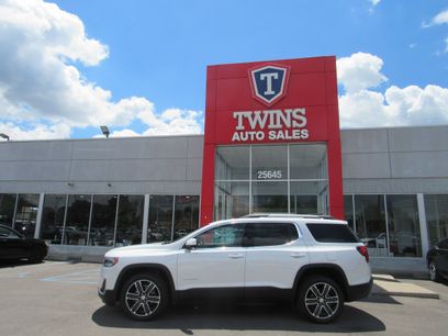 Used 2020 GMC Acadia SLT w/ Driver Alert Package II