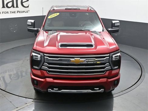 Used 2024 Chevrolet Silverado 2500 High Country w/ High Country Premium Package image 44