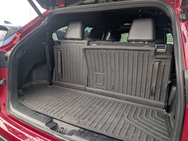 Used 2021 Toyota Highlander XSE AWD/4WD image 23