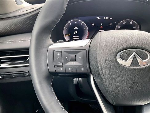 Certified 2023 INFINITI QX60 Sensory w/ Vision Package FWD image 28