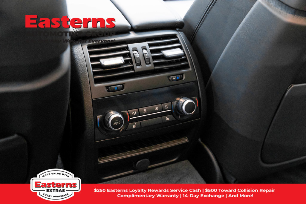Used 2015 BMW M5 RWD image 37
