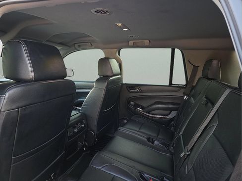 Used 2020 GMC Yukon SLE w/ HD Trailering Package AWD/4WD image 9